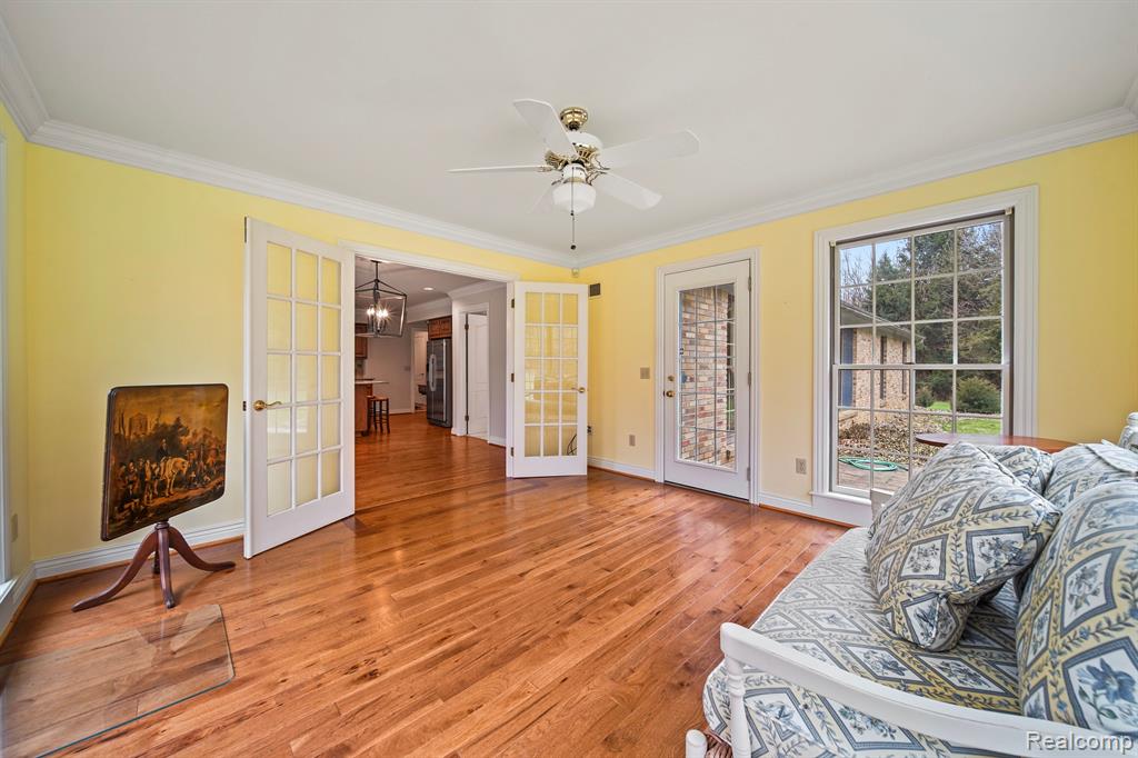 9856 Rattalee Lake Road, Clarkston, MI 48348 — Photo 17
