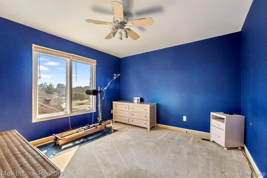 41704 Clinton Pines Drive, Clinton Twp, MI 48038 — Photo 33