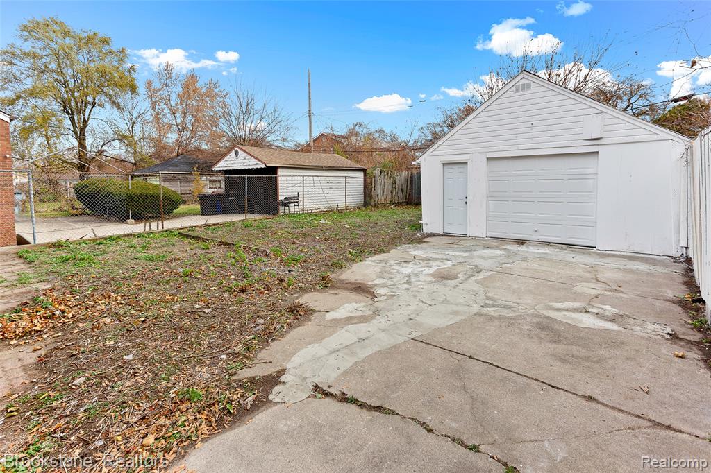 11644 Sussex Street, Detroit, MI 48227 — Photo 26