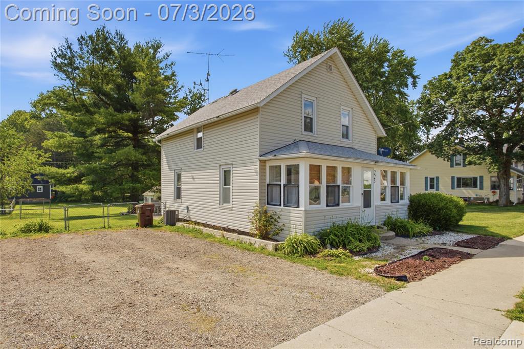 223 N Main Street, Webberville, MI 48892 — Photo 3