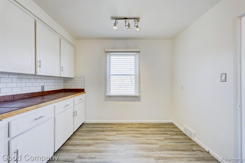 4725 Elmwood Street, Royal Oak, MI 48073 — Photo 16