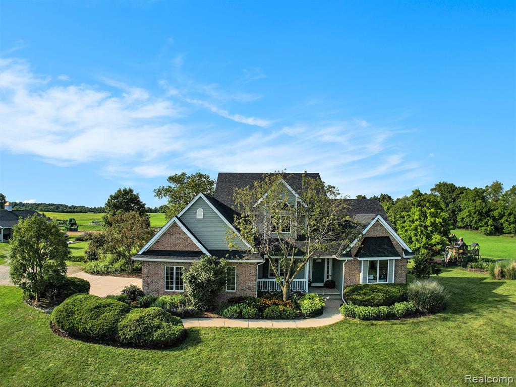 8584 E Parker Road, Laingsburg, MI 48848 — front exterior