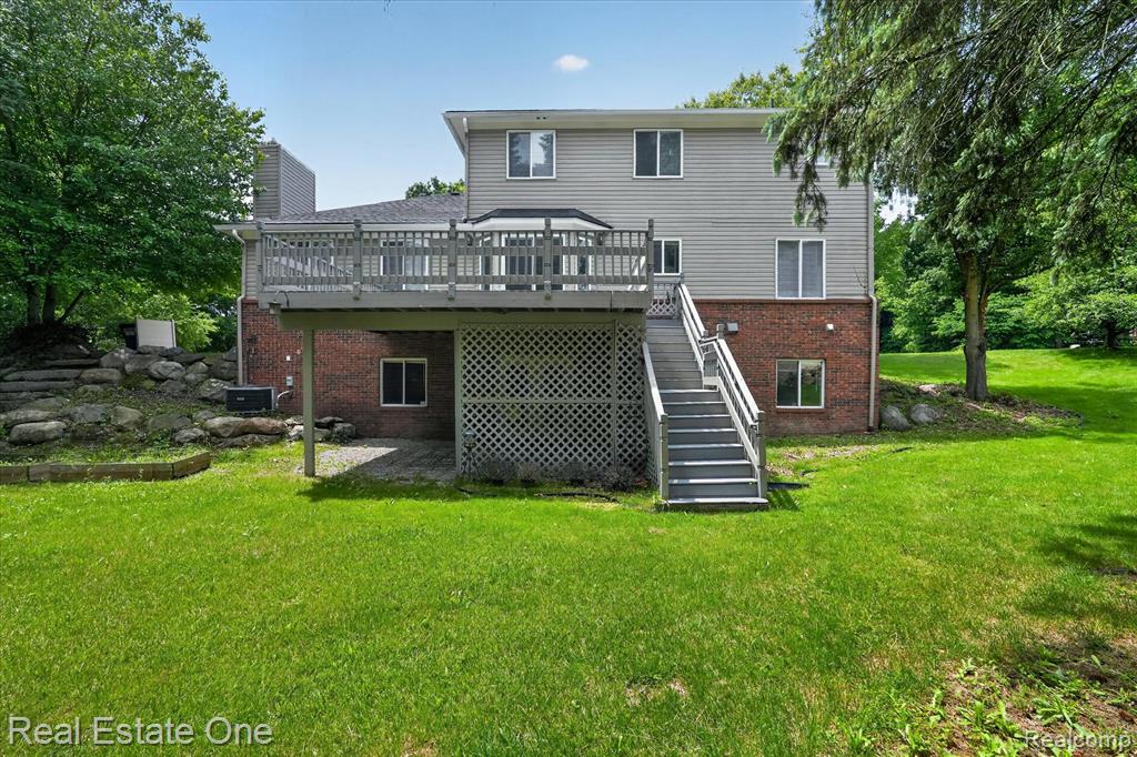 9610 Forest Ridge Drive, Clarkston, MI 48348 — Photo 61