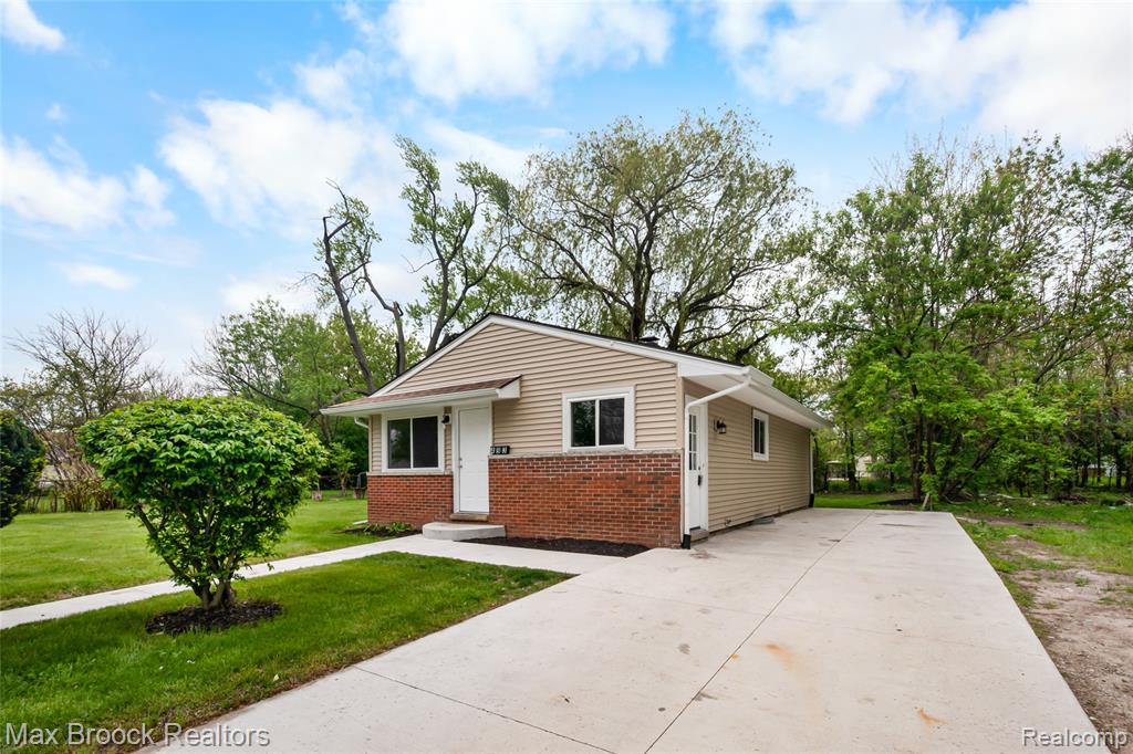 493 Luther Avenue, Pontiac, MI 48341 — Photo 4