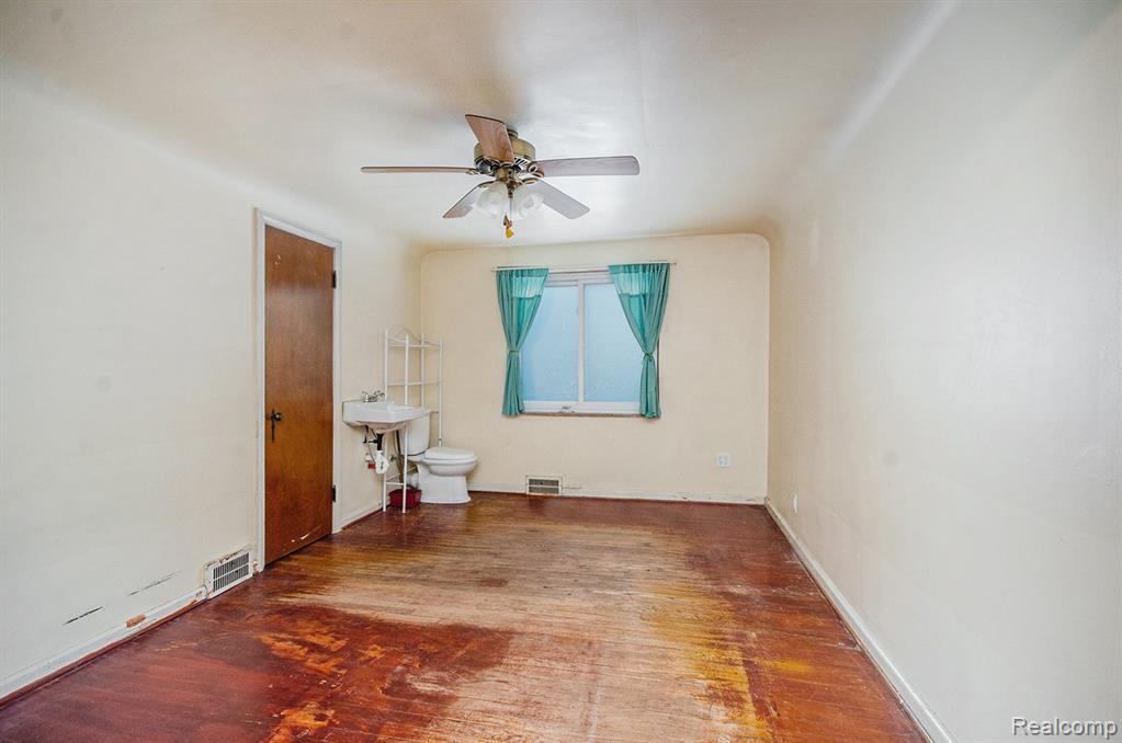 10441 Roxbury Street, Detroit, MI 48224 — Photo 12