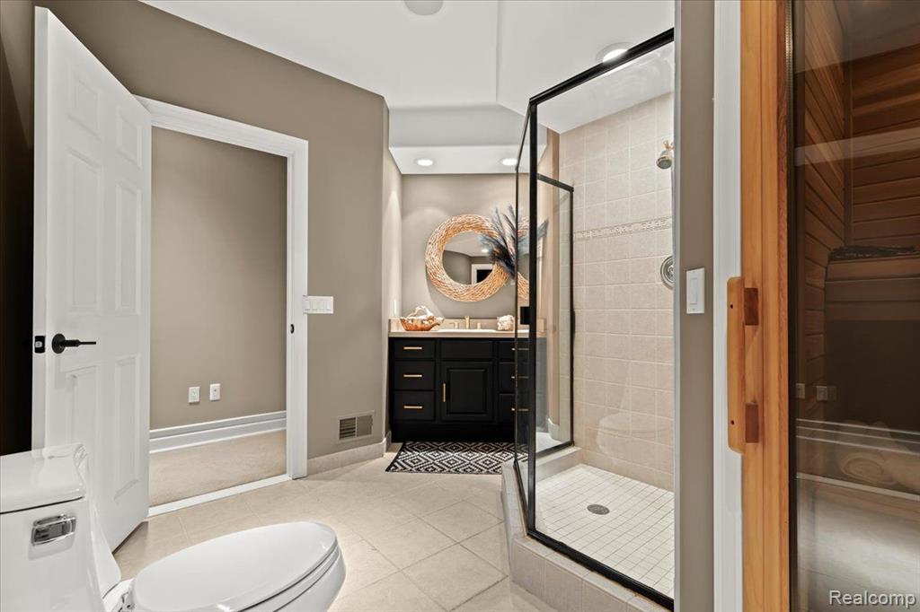 6246 Windemere Point, Brighton, MI 48116 — Photo 37