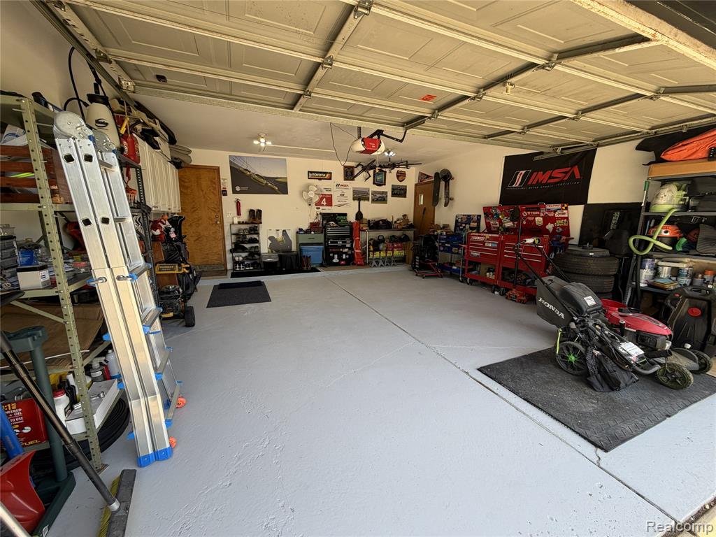 39540 Aynesley Street, Clinton Twp, MI 48038 — Photo 20