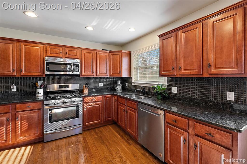 1846 Oakshire Avenue, Berkley, MI 48072 — Photo 13