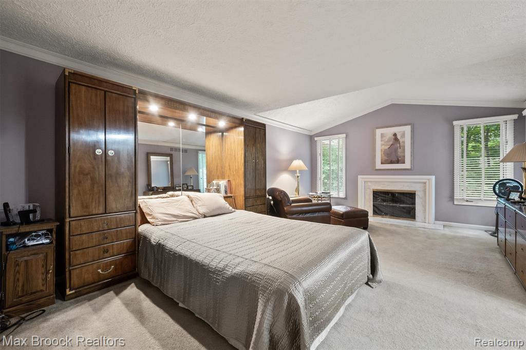 1276 Greenglen Court, Bloomfield Hills, MI 48304 — Photo 24