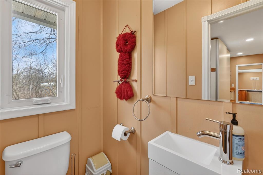 871 Windemere Drive, Brighton, MI 48114 — Photo 23