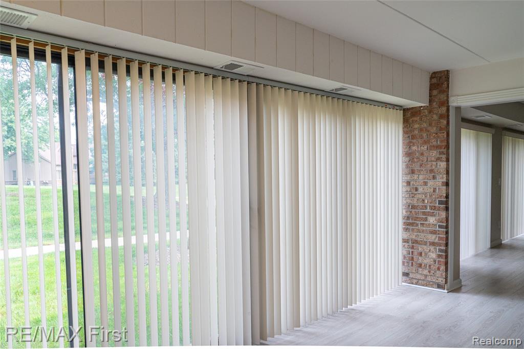 17865 University Park Drive, Livonia, MI 48152 — Photo 74