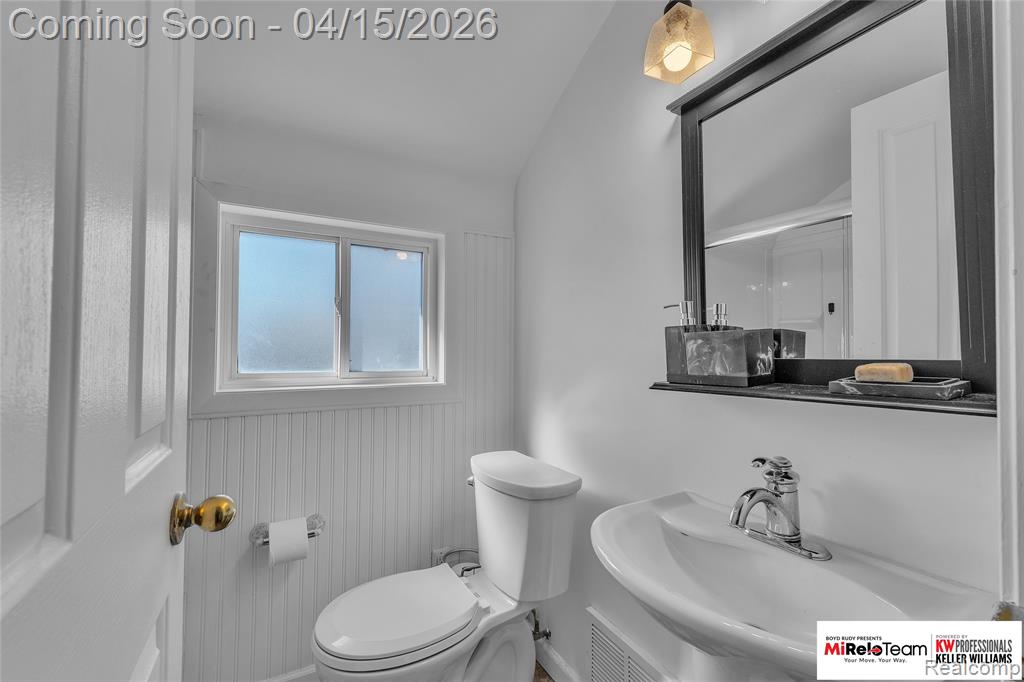 12751 Mercier Street, Southgate, MI 48195 — Photo 21