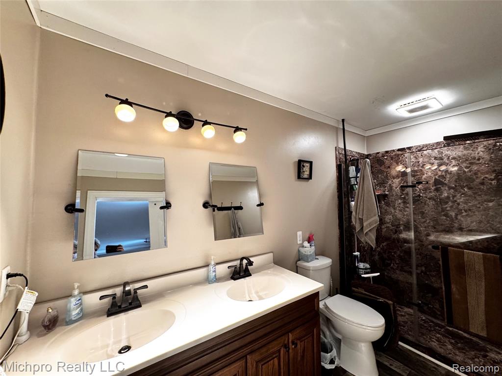 9306 DODGE Road, Otisville, MI 48463 — Photo 38