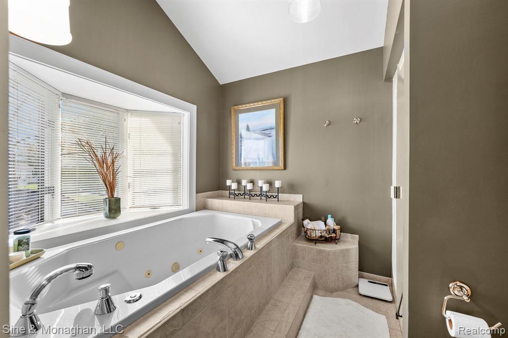 28549 Swan Island Drive, Grosse Ile, MI 48138 — Photo 37