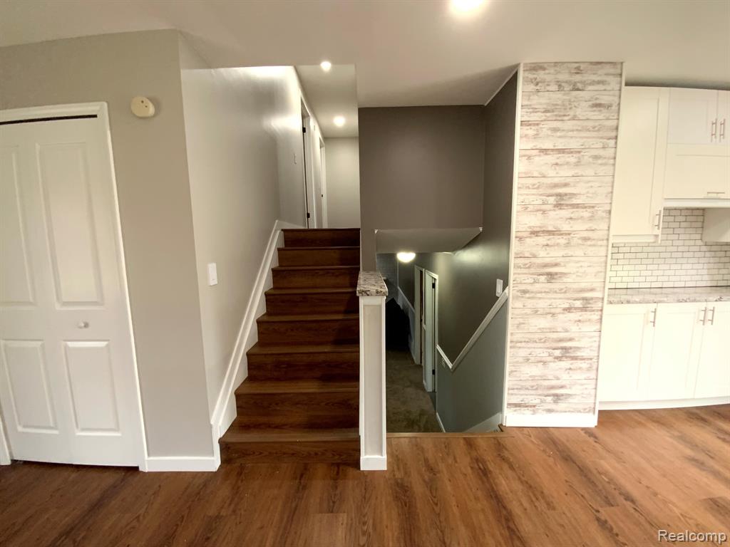 4544 HILLVIEW Shores, Clarkston, MI 48348 — Photo 15