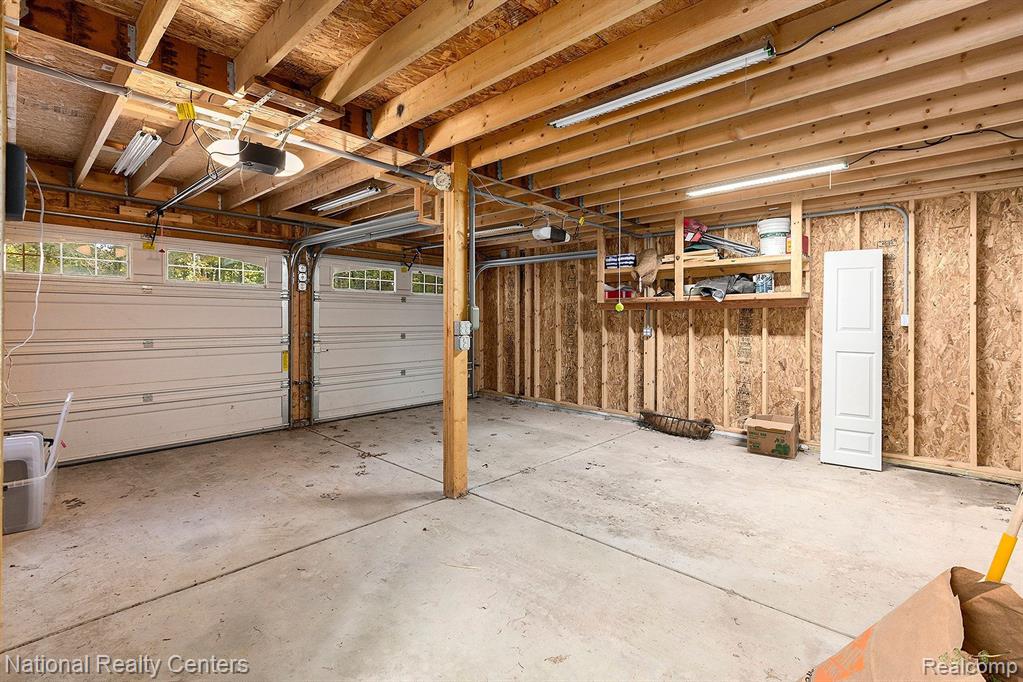 15421 ROBINWOOD Drive, Plymouth, MI 48170 — Photo 28