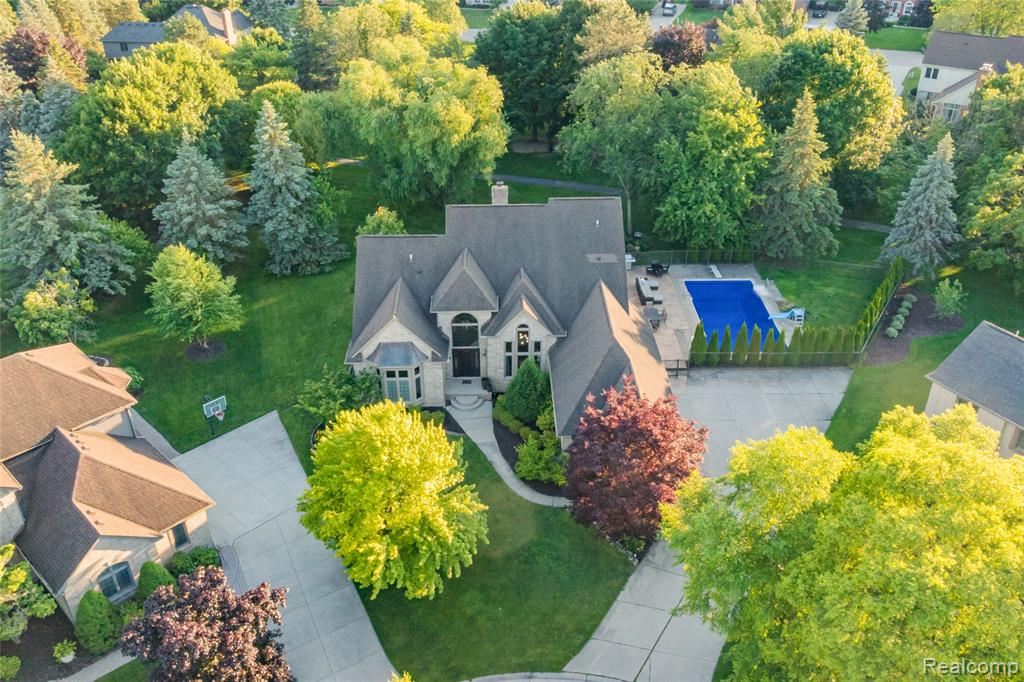 53961 Sutherland Court, Utica, MI 48316 — Photo 4