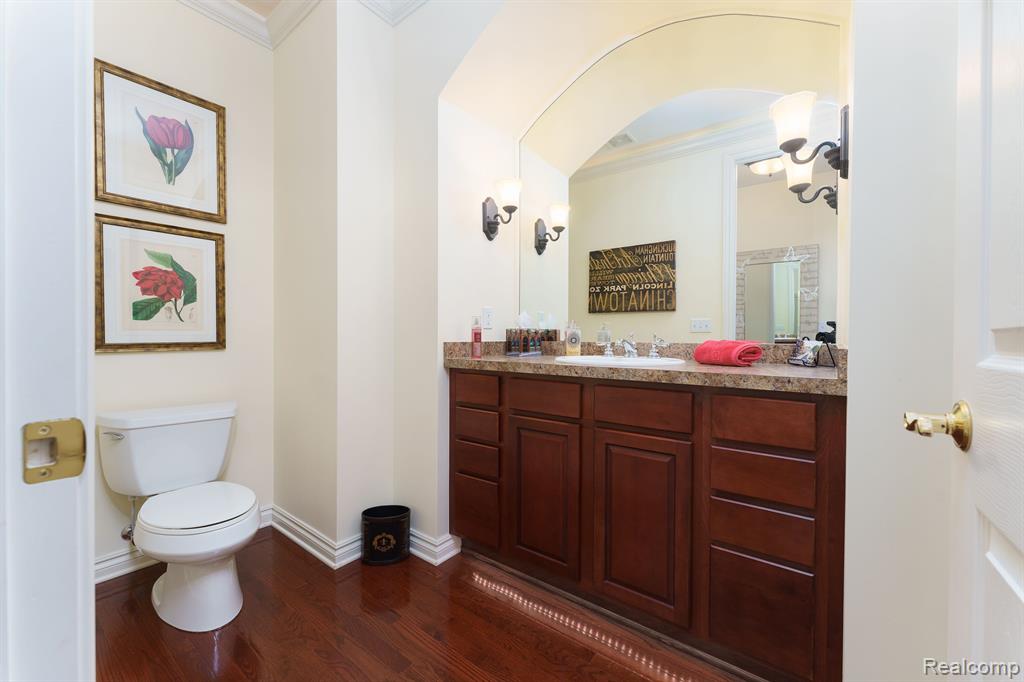 10769 CLIFFVIEW Drive, South Lyon, MI 48178 — Photo 5