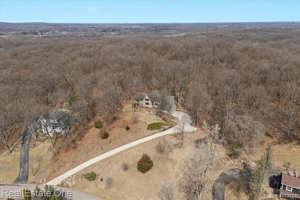 5595 NAVAJO Trail, Pinckney, MI 48169 — Photo 51