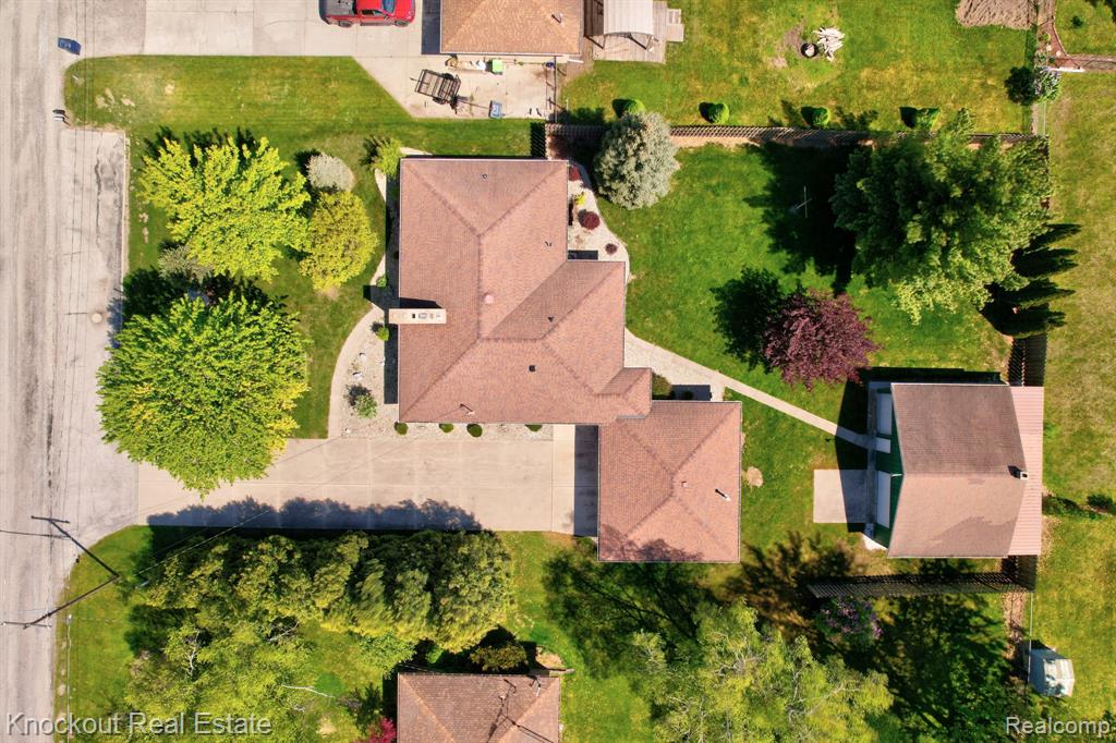 275 S Airport Road, Saginaw, MI 48601 — Photo 56