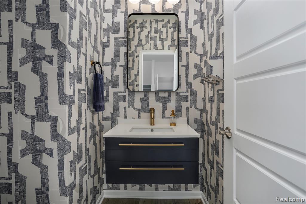 6003 Winsford Lane, Clarkston, MI — Photo 14