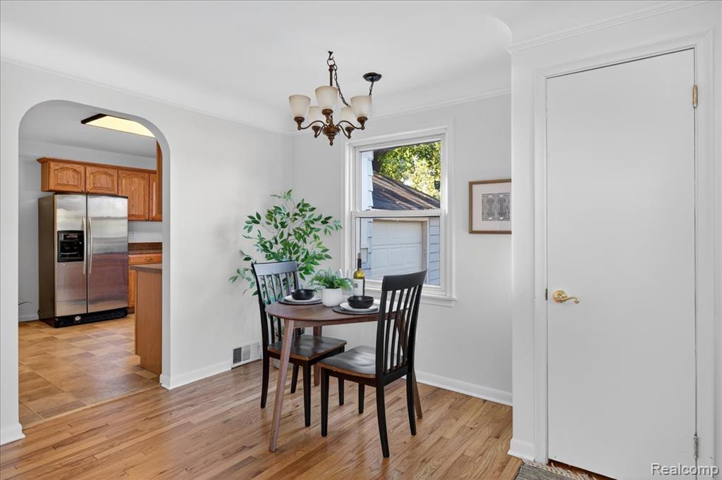4227 Lanette Drive, Waterford, MI 48328 — Photo 10