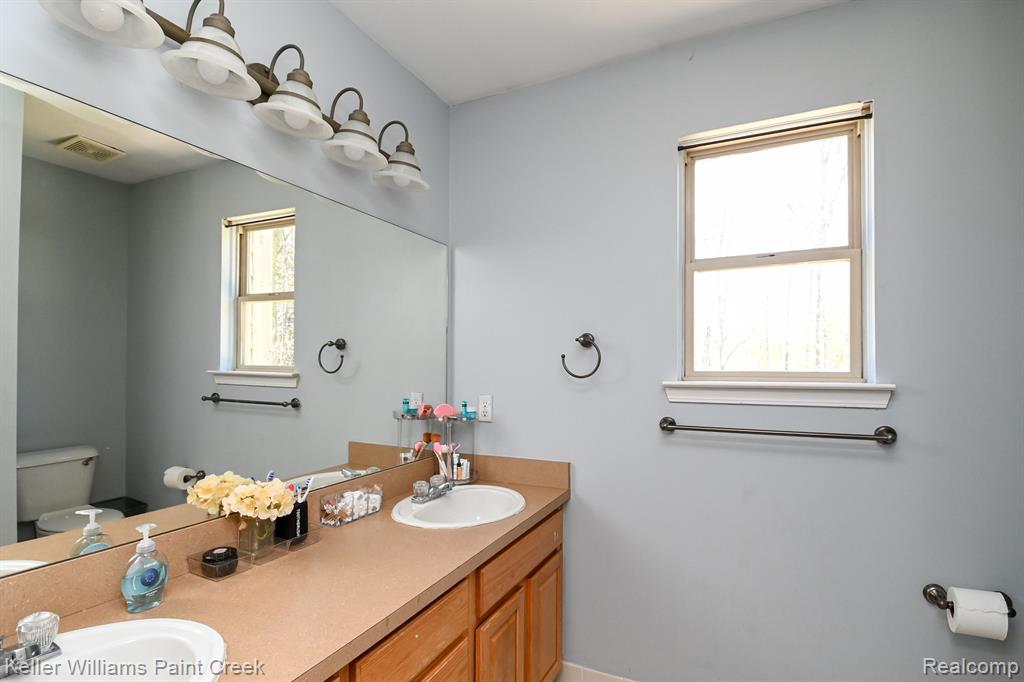 51466 PROMENADE Lane, New Baltimore, MI 48047 — Photo 29