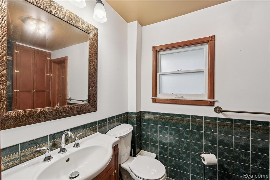 303 Mechanic Street, Stockbridge, MI 49285 — Photo 18