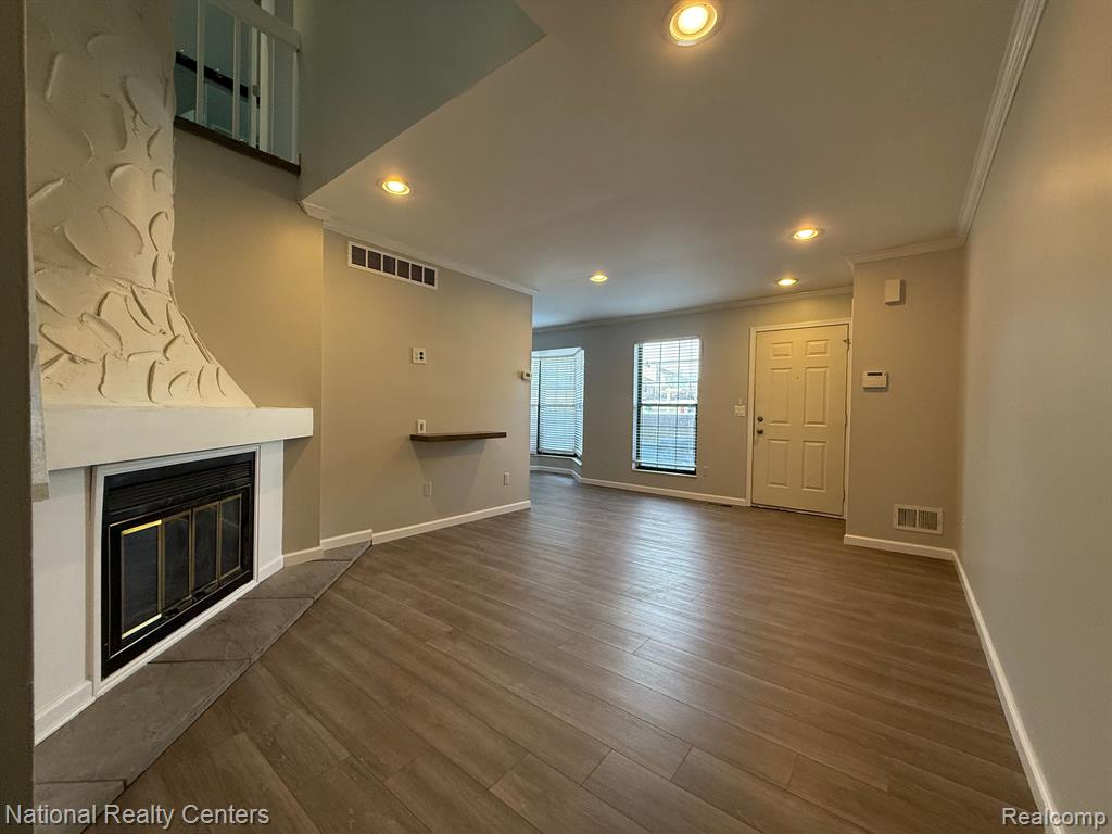 38959 COUNTRY Circle, Farmington Hills, MI 48331 — Photo 6