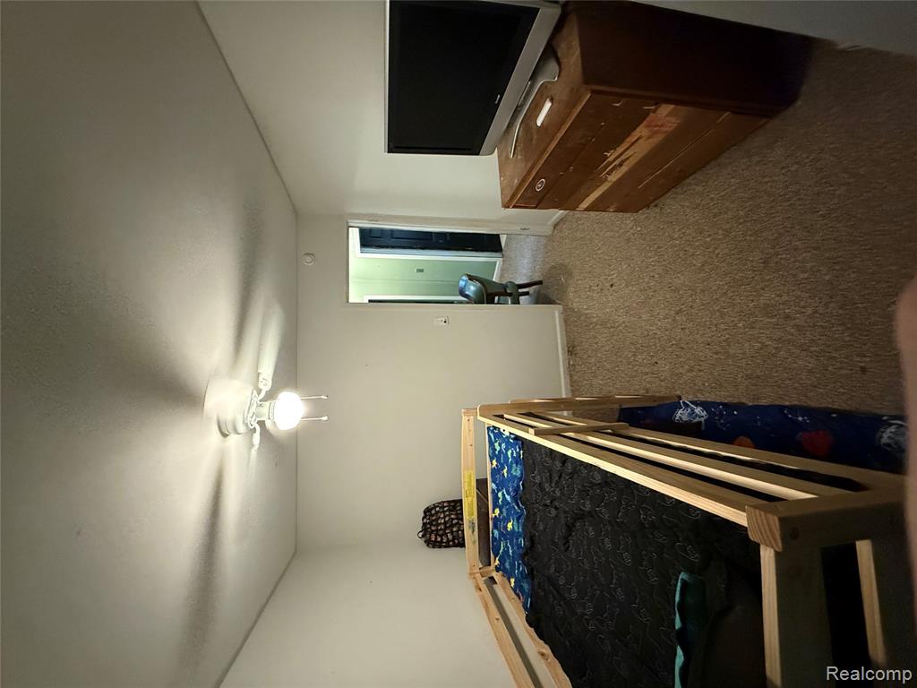 808 Broadway Avenue, Owosso, MI 48867 — Photo 5