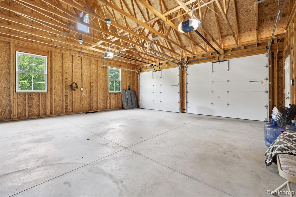 4711 Fenton Road, Hartland, MI 48353 — Photo 36