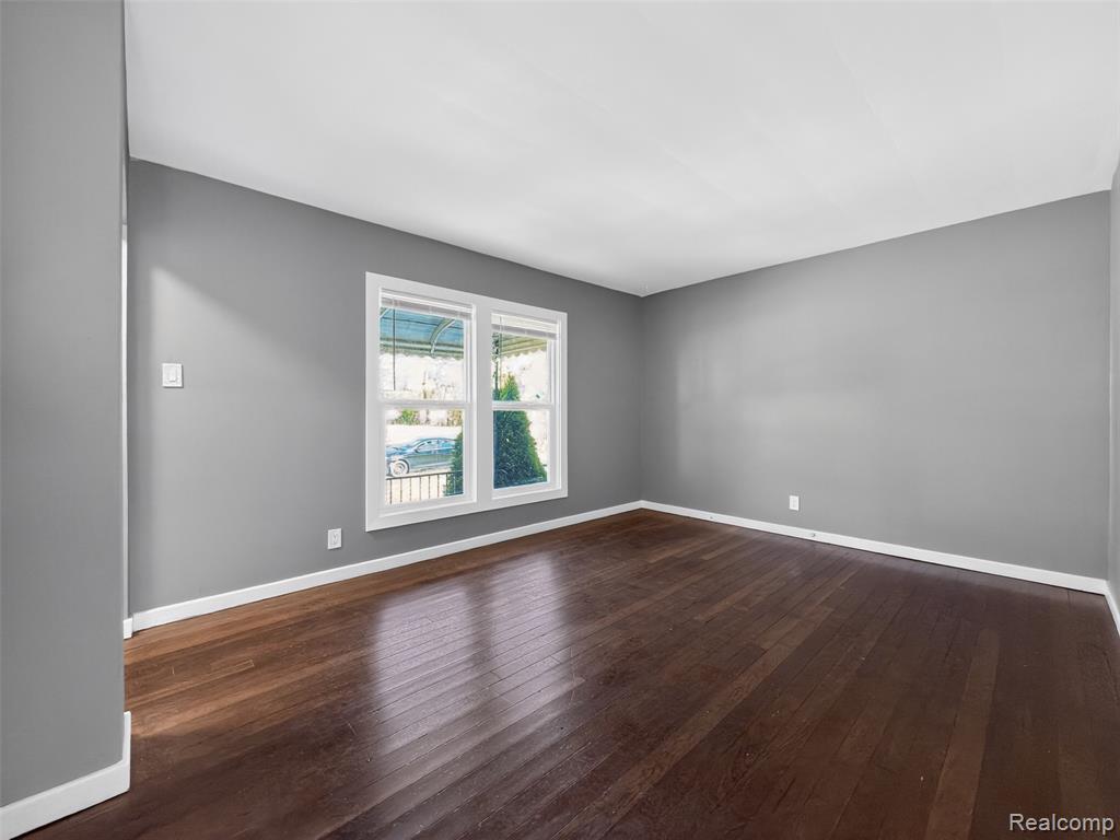 20553 Hamburg Street, Detroit, MI 48205 — Photo 4