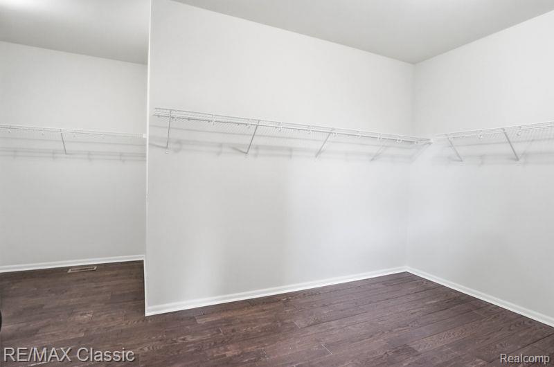 22822 Shepherds Hollow Drive, South Lyon, MI 48178 — Photo 28