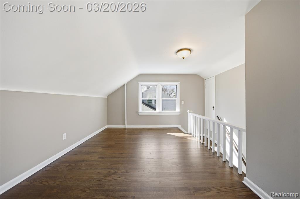 405 N Altadena Avenue, Royal Oak, MI 48067 — Photo 18