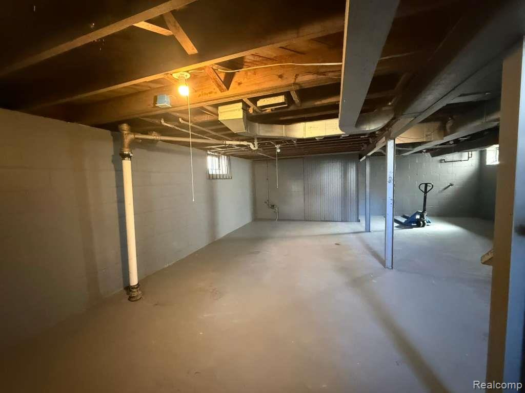 9747 Somerset Avenue, Detroit, MI 48224 — Photo 14