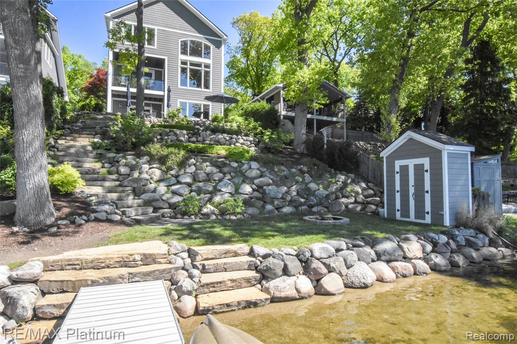 841 HURLEY Drive, Howell, MI 48843 — Photo 4