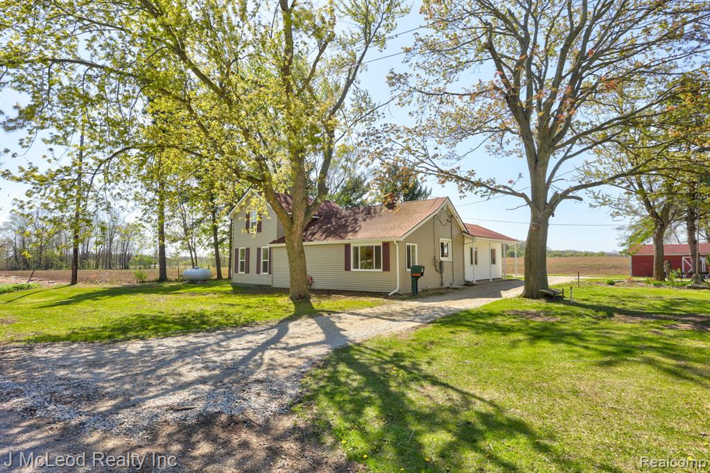 7016 E Dodge Road, Mount Morris, MI 48458 — Photo 6
