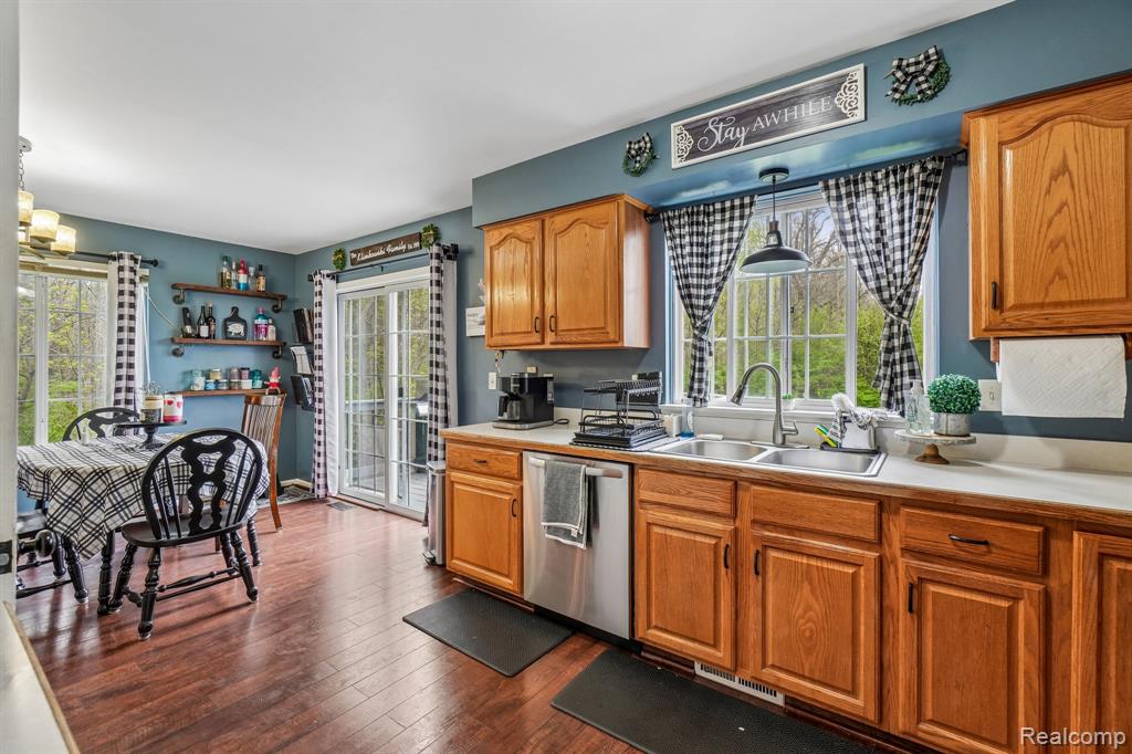 23882 Monroe Street, Armada, MI — Photo 13