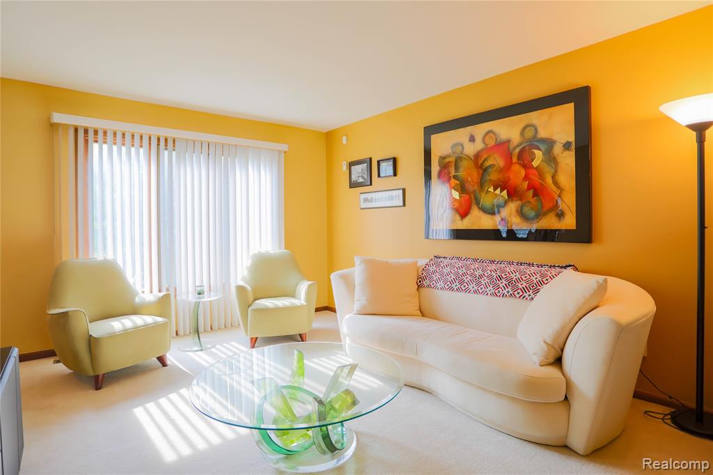 810 Box Canyon Court, Rochester Hills, MI 48309 — Photo 13