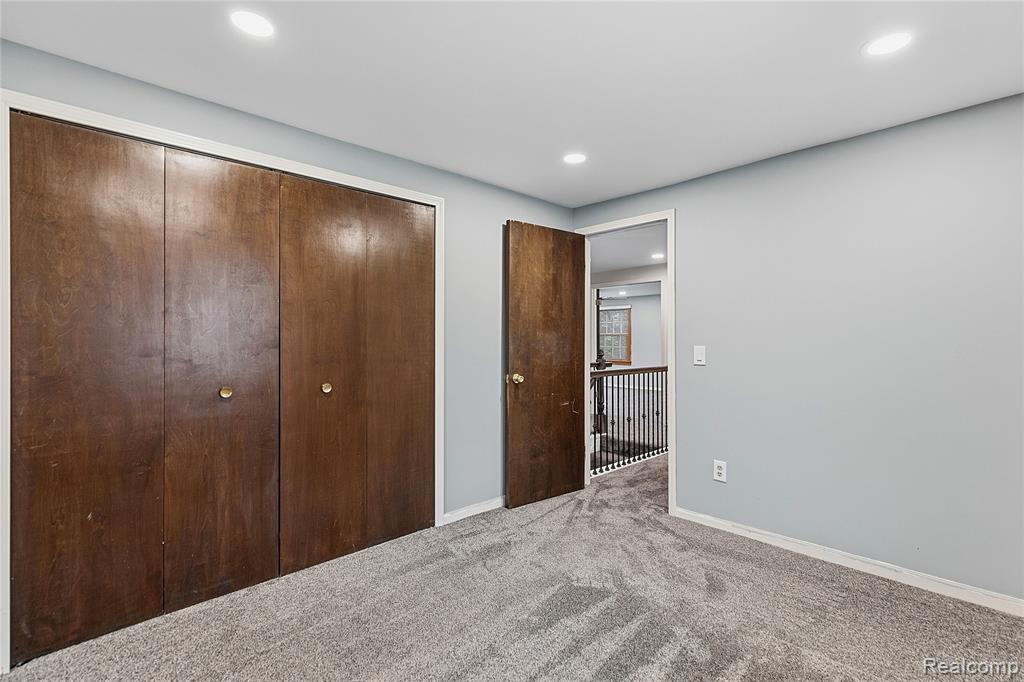 5119 Greenbriar Drive, West Bloomfield, MI 48323 — Photo 31