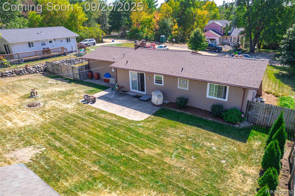 9254 Semindale, Clarkston, MI — Photo 41
