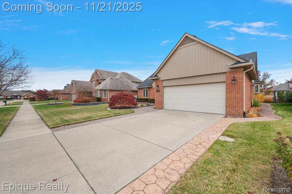 48309 Tecumseh Drive, Macomb, MI 48044 — Photo 3