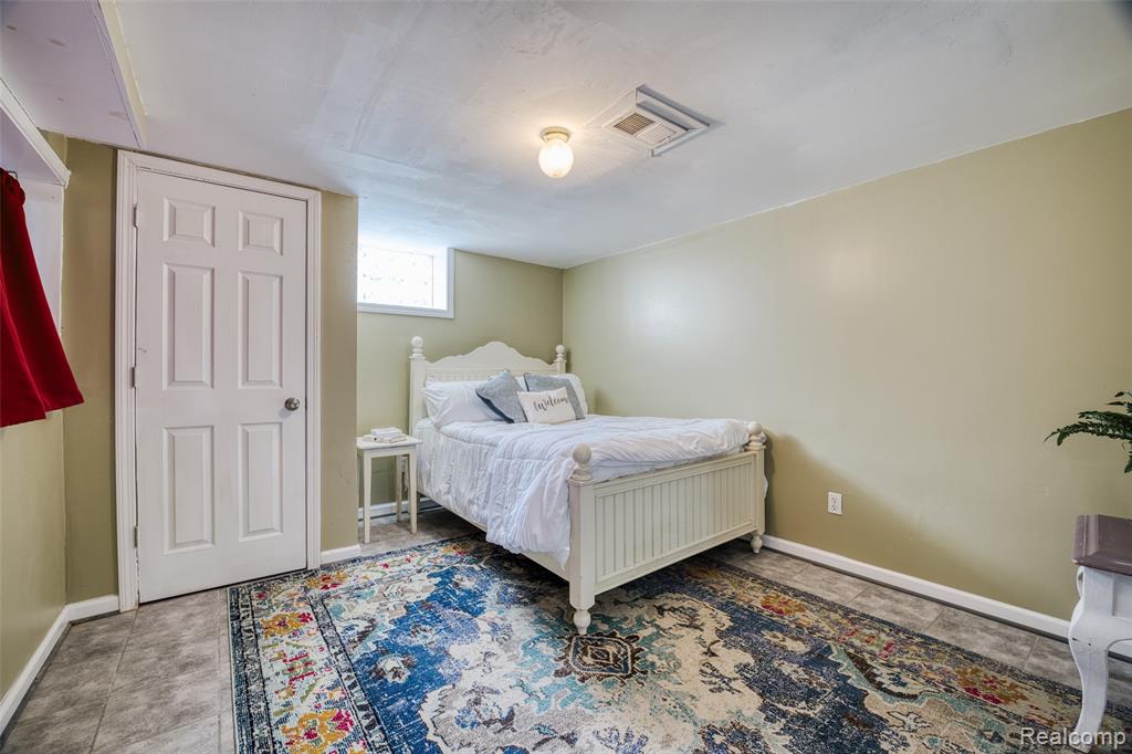 41890 E Ann Arbor Trail, Plymouth, MI 48170 — Photo 25