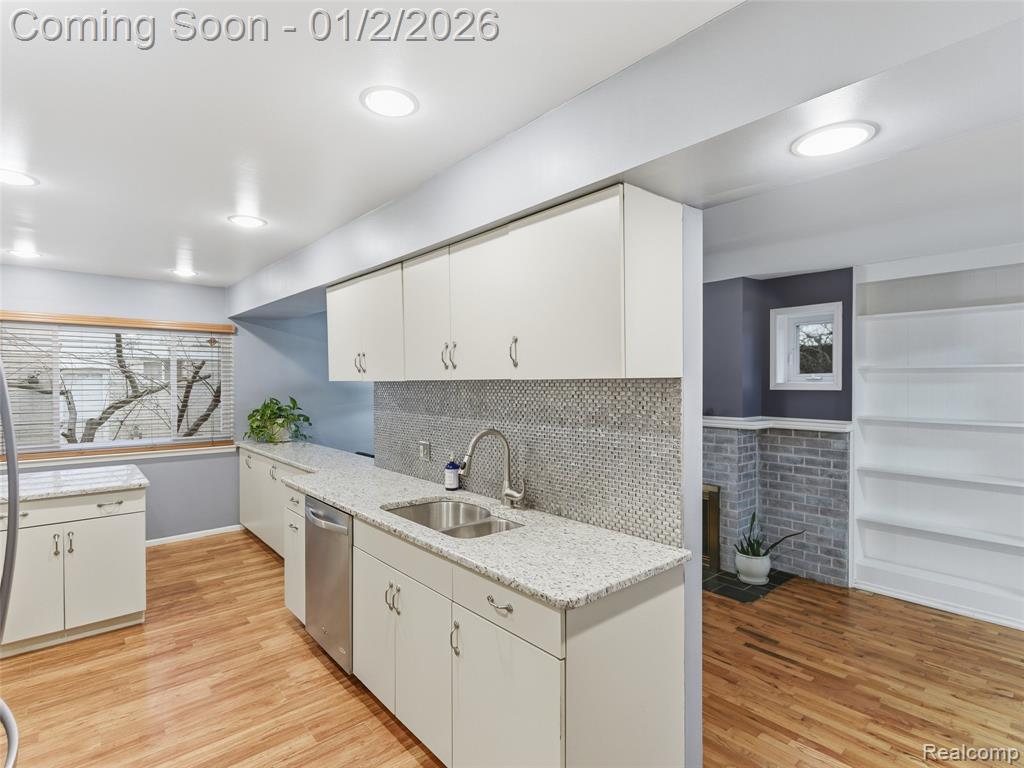 8967 Briarwood Drive, Plymouth, MI 48170 — Photo 11