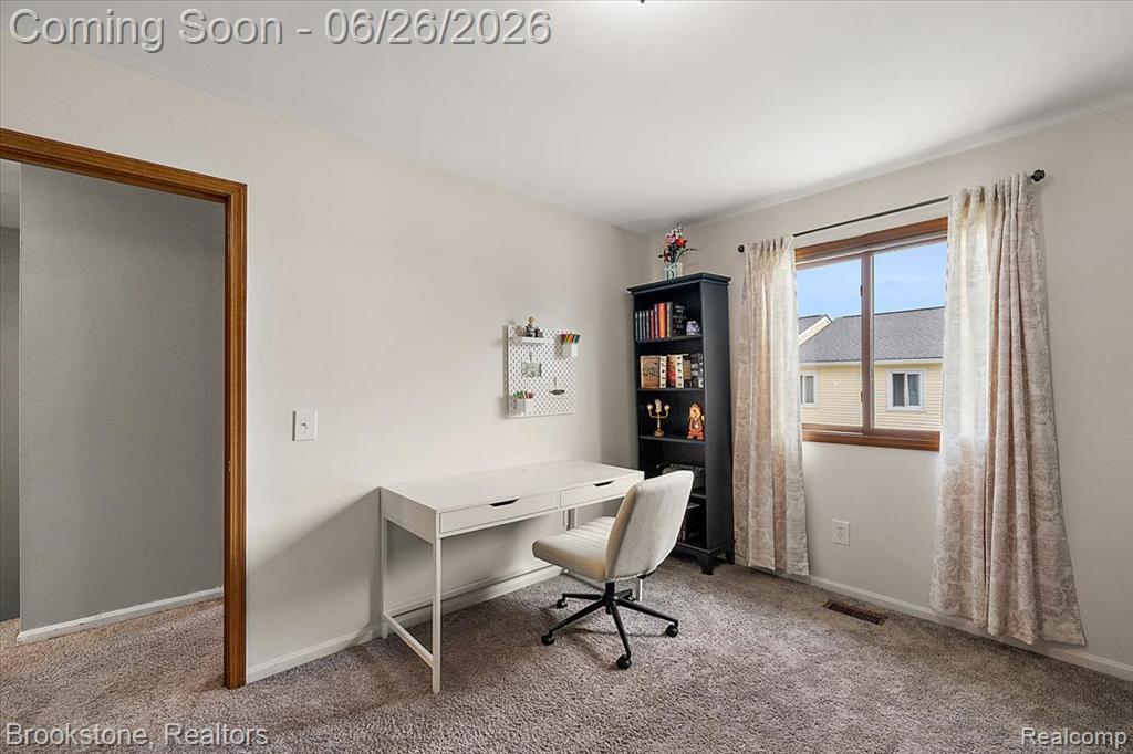 37077 Brynford Drive, Clinton Twp, MI 48036 — Photo 18
