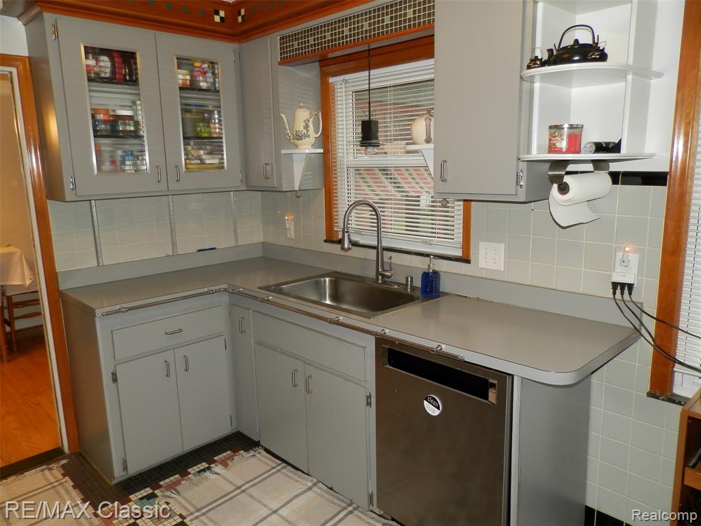 9209 Hemingway, Redford, MI 48239 — Photo 12