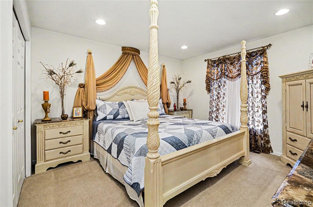 7316 N Central Park, Utica, MI 48317 — Photo 19