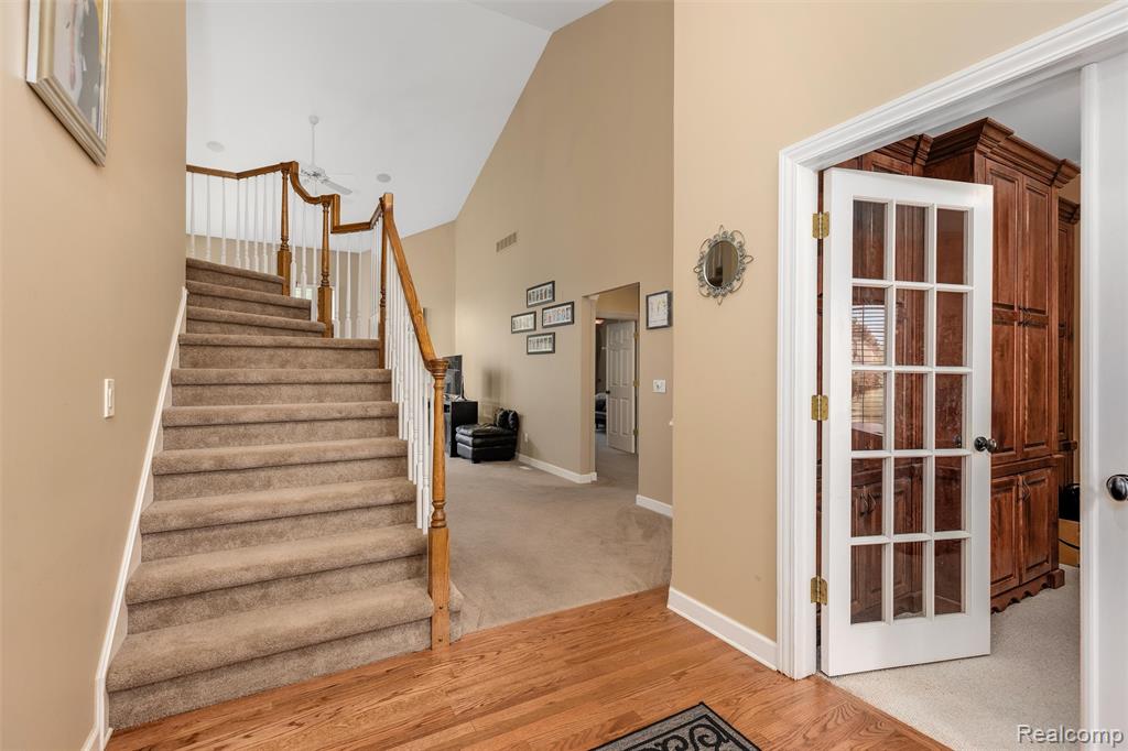 4687 Oakhurst Ridge Road, Clarkston, MI 48348 — Photo 11