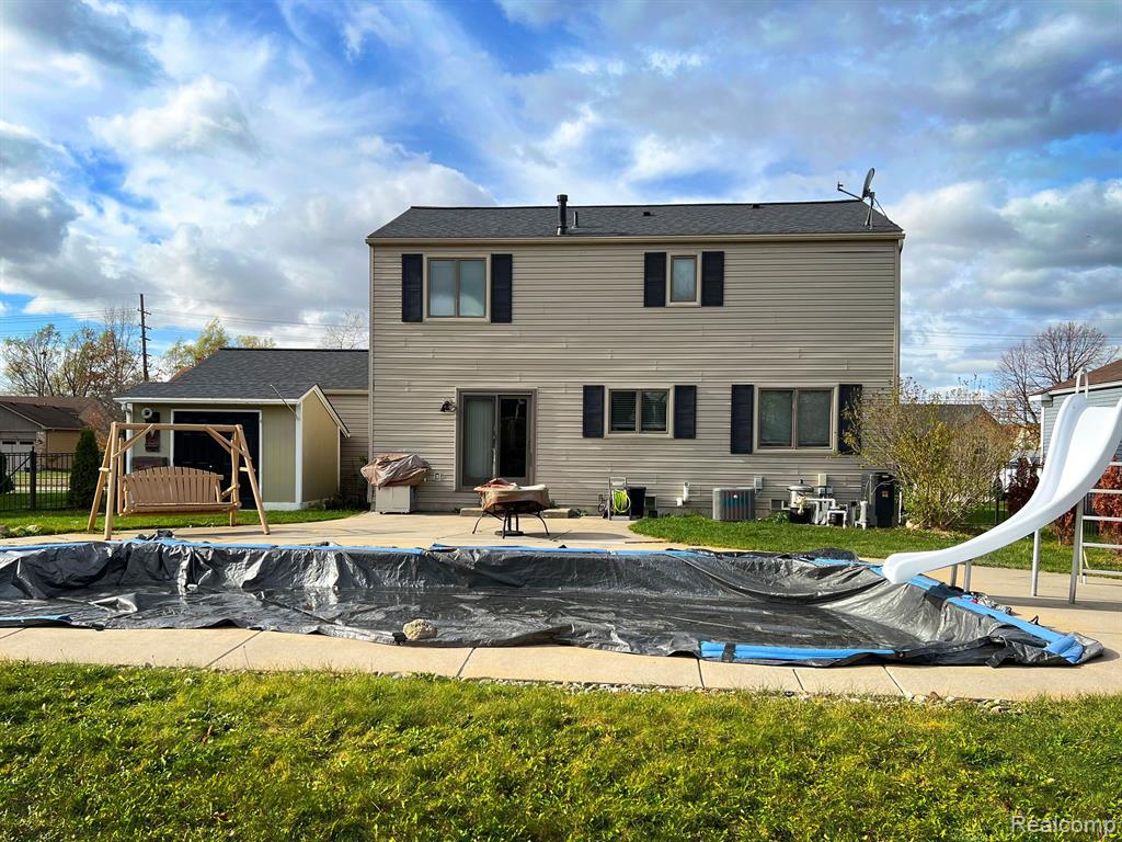 1198 KNIGHTSBRIDGE Road, Canton, MI 48187 — Photo 24