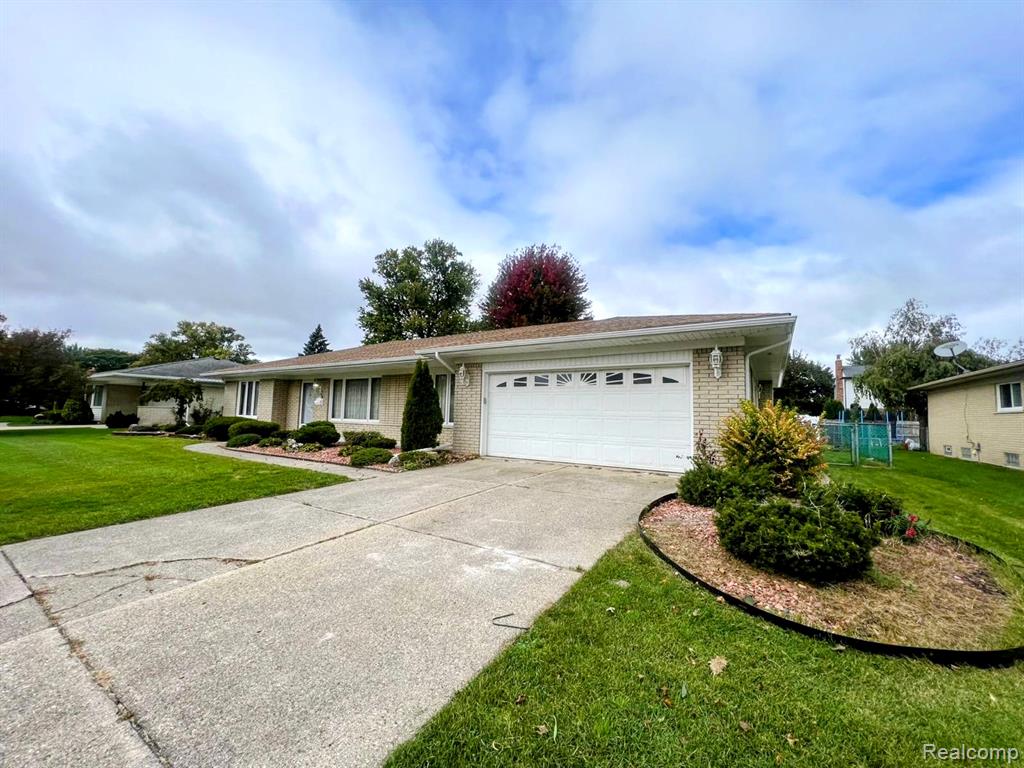 11571 Murthum Avenue, Warren, MI 48093 — Photo 2